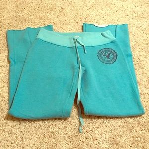 Super cozy turquoise sweats!